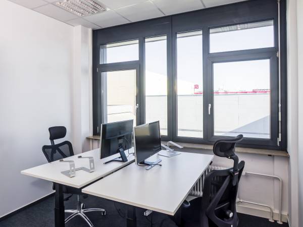 Abschließbares Büro in Stuttgart (Möhringen) – Büro im Synergiepark Möhringen/Vaihingen — Bild 2