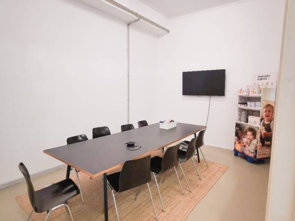 Abschließbares Büro in Berlin (Kreuzberg) – Helles, modernes Büro in belebtem Gewerbehof in Berlin-Kreuzberg — Bild 4