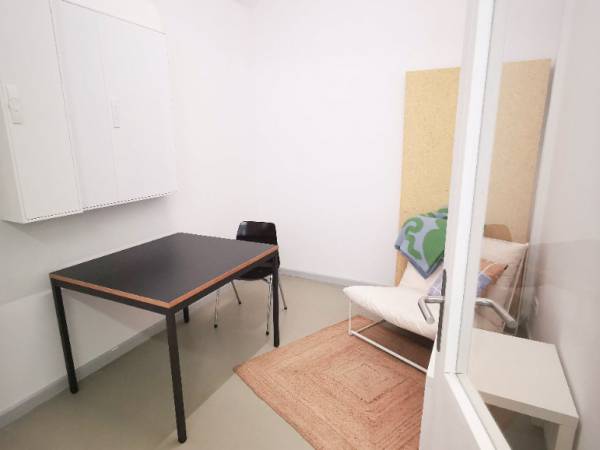 Abschließbares Büro in Berlin (Kreuzberg) – Helles, modernes Büro in belebtem Gewerbehof in Berlin-Kreuzberg — Bild 5