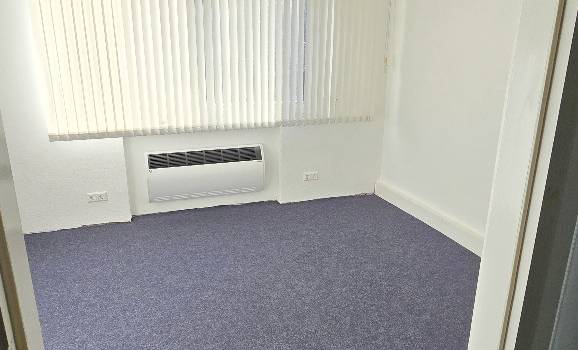 Abschließbare Büros in ruhiger Bürogemeinschaft in