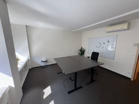 Office Space (2 eigene Räume + Open Space)
