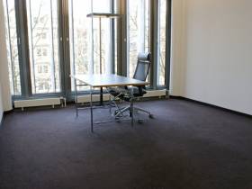 Helles und modernes Büro am Kölner Friesenplatz