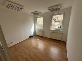 Bürogemeinschaft in Halle am Steintor
