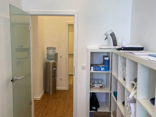 Ruhige & repräsentative Bürogemeinschaft in Krefeld-Stadtmitte — Bild 7