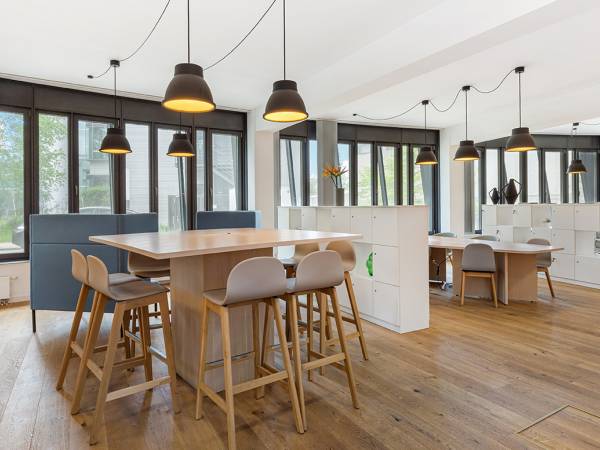 Modernes Business Center & Coworking in München-Berg am Laim mit — Bild 2