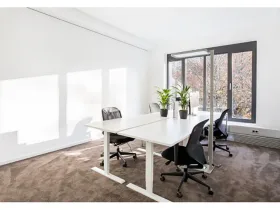 Neu renovierte Bürogemeinschaft in Schwabing-Freimann, München
