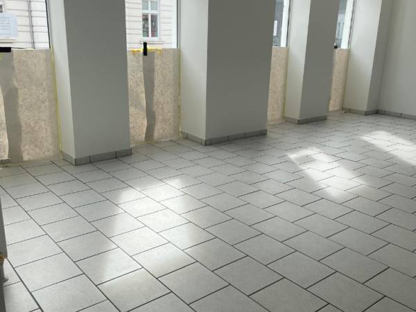 Helle, renovierte Bürofläche in Kamen nahe dem Rathaus — Bild 1
