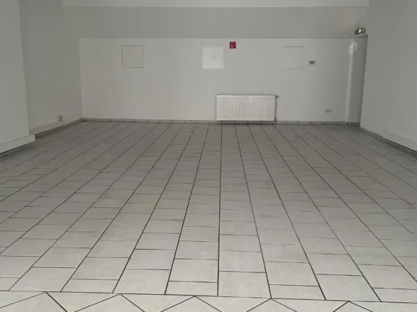 Bürofläche in Kamen – Großzügige, frisch renovierte Bürofläche in Kamen-Zentrum — Bild 3