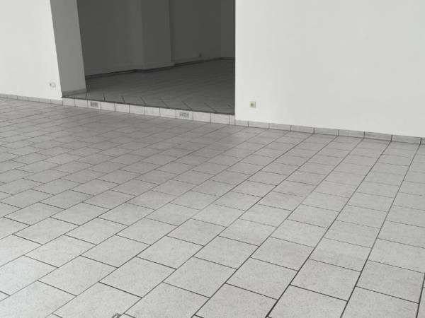 Helle, renovierte Bürofläche in Kamen nahe dem Rathaus — Bild 4