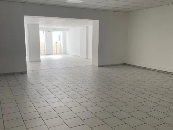 Bürofläche in Kamen – Großzügige, frisch renovierte Bürofläche in Kamen-Zentrum — Bild 5