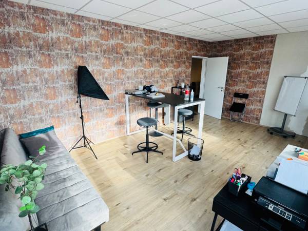 Stilvoller Büroraum in repräsentativer Bürogemeinschaft in Eschweiler — Bild 3
