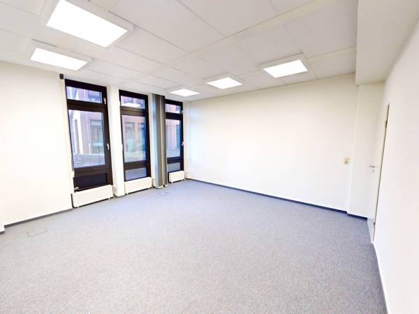 Moderne Büroräume & Flächen in ruhiger Bürogemeinschaft in — Bild 8