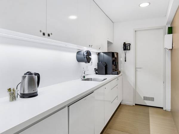 Repräsentatives Business Center mit Coworking in München — Bild 8