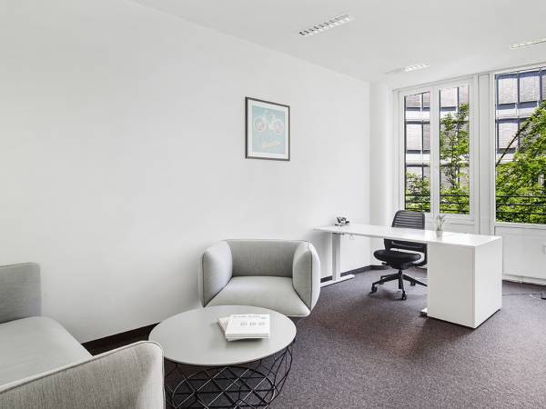 Repräsentatives Business Center mit Coworking in München — Bild 2