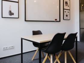 Freier Raum im Coworking Space Steglitz- Friedenau – 13 m² ab Juni