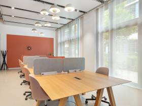 Hochmoderne Büroräume und Arbeitsplätze im inspirierenden Werksviertel
