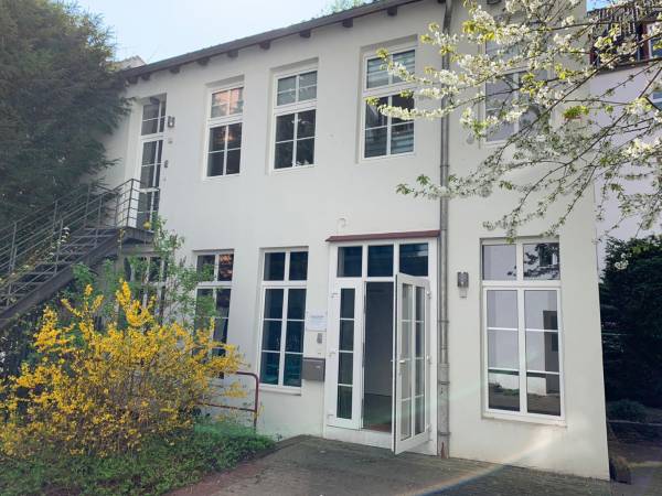 Kreative Bürogemeinschaft im Altbau in Hannover-Linden-Nord — Bild 1