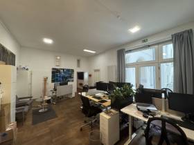 Repräsentative Gewerbefläche mit Kaffeebar, Innenhof und Top-Lage