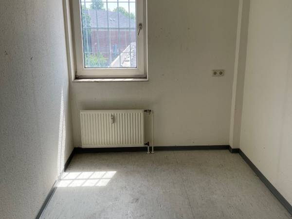 Wandelbare Bürofläche für agile Startups im Fachmarktzentrum Krefeld — Bild 7