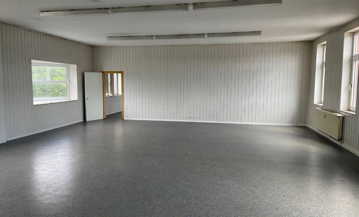 Wandelbare Bürofläche für agile Startups im Fachmarktzentrum Krefeld