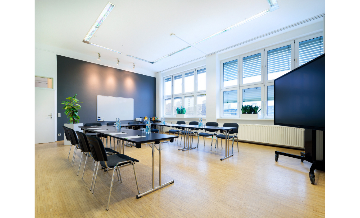 Büro auf Zeit Speditionstraße Düsseldorf Hafen