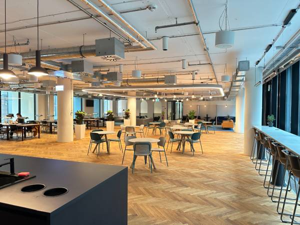 Moderne Büros & Coworking in Frankfurt am Main Ostend — Bild 3