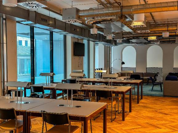 Moderne Büros & Coworking in Frankfurt am Main Ostend — Bild 5
