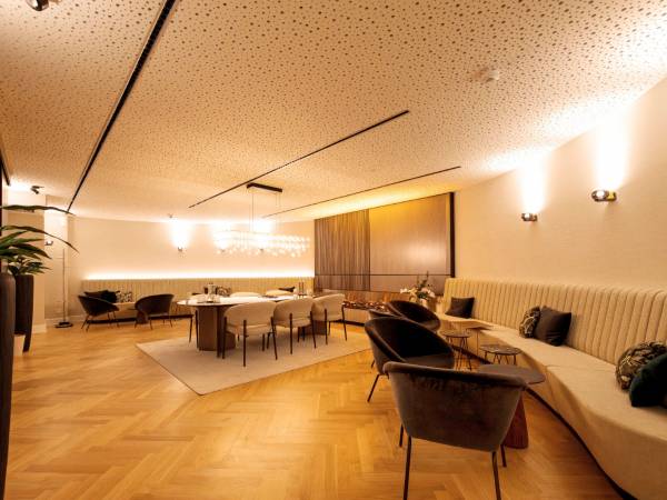 Repräsentative Büros & Coworking in historischer Villa im Finanz-Hub — Bild 5