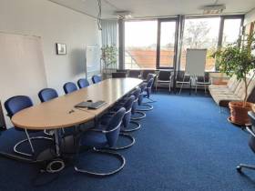 Heller Büroraum in kreativem Office zur Untermiete