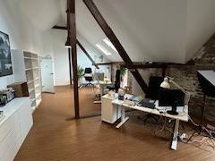 Bürofläche alle in ( warm inclusive Nebenkosten )