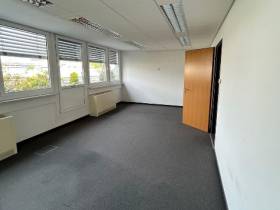 WESTEND: Flexible Büro-/Studiofläche mit Dachterrasse