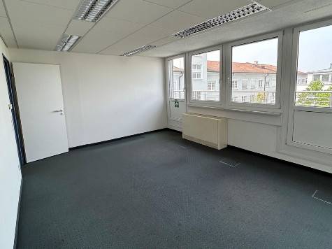 Bürofläche in München (Schwanthalerhöhe) – Helle & flexible Büro-/Studiofläche mit Dachterrasse in — Bild 6