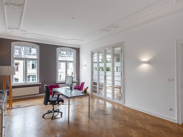 Schöne, helle Altbau-Büros & Coworking in Berlin-Wilmersdorf — Bild 2