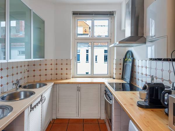 Schöne, helle Altbau-Büros & Coworking in Berlin-Wilmersdorf — Bild 7