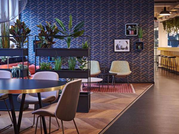Bürofläche in Hamburg (Altstadt) – Inspirierende Bürofläche in moderner Bürogemeinschaft Hamburg-Altstadt — Bild 1
