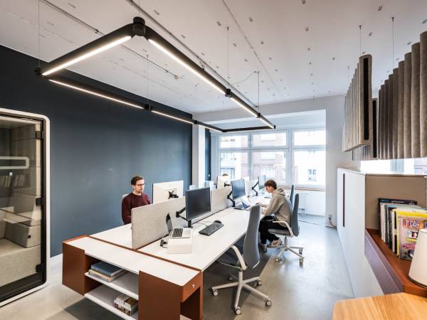 Schreibtischplatz in Berlin (Kreuzberg) – Kreatives Loft in offener Bürogemeinschaft in Berlin-Kreuzberg — Bild 2
