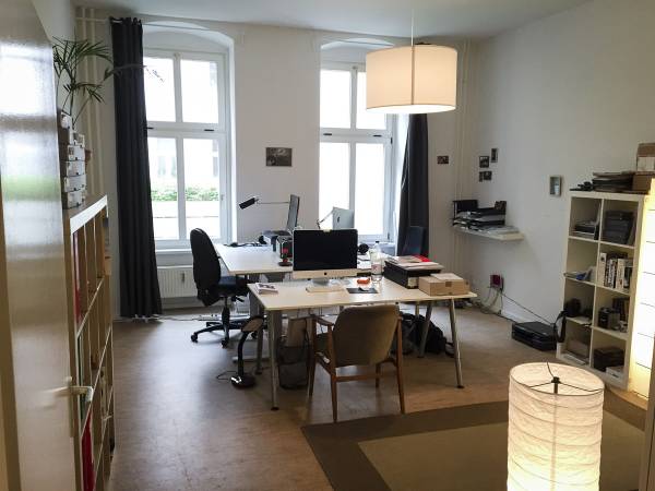 Abschließbares Büro in Berlin (Prenzlauer Berg) – Kreative Bürogemeinschaft im Hinterhof in Berlin-Prenzlauer Berg — Bild 3