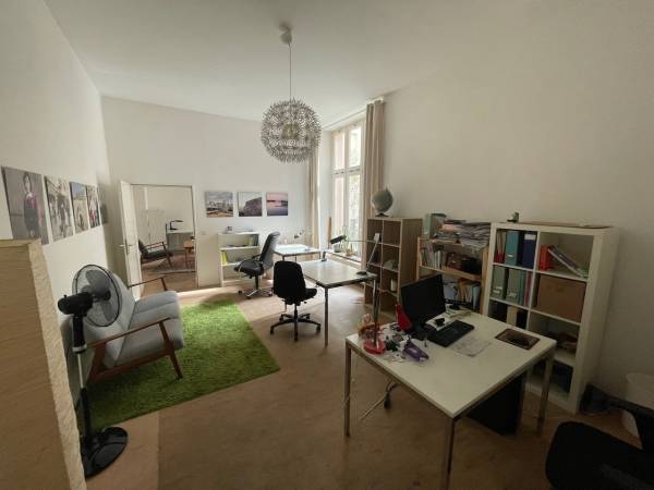 Abschließbares Büro in Berlin (Prenzlauer Berg) – Kreative Bürogemeinschaft im Hinterhof in Berlin-Prenzlauer Berg — Bild 5