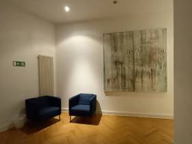 Großzügiges Helles Altbau-Büro