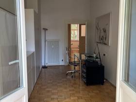 Repräsentativer Altbau in bester Lage