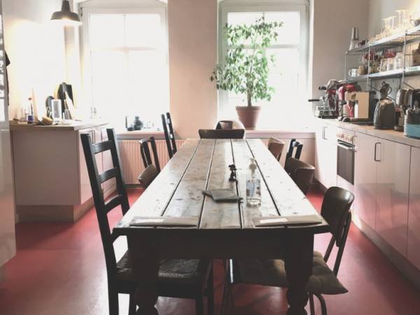Kreative Bürogemeinschaft im Fabrik-Loft in Hamburg-Ottensen — Bild 5