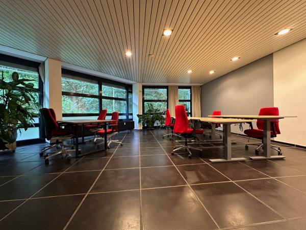Moderne Büros & Coworking im Architektenhaus in Nürnberg-St. Jobst — Bild 7