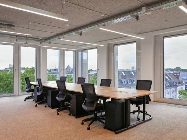 Moderner Coworking Space & Büros in Köln Altstadt-Süd — Bild 2