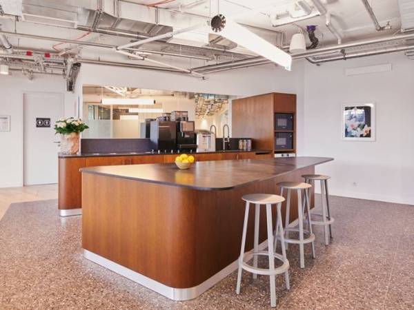 Moderner Coworking Space & Büros in Köln Altstadt-Süd — Bild 7