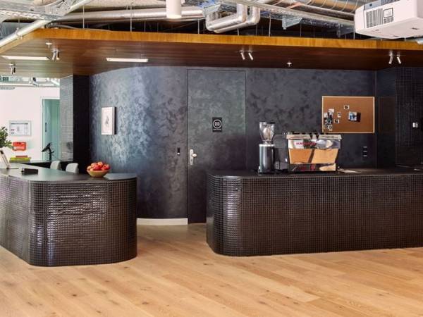 Moderner Coworking Space & Büros in Köln Altstadt-Süd — Bild 8