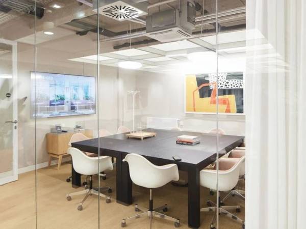Moderner Coworking Space & Flexible Büros in Hamburg-Neustadt — Bild 4