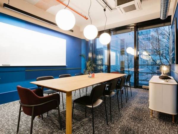 Moderne Büros und Coworking in Hamburg Neustadt mit Elbblick — Bild 2