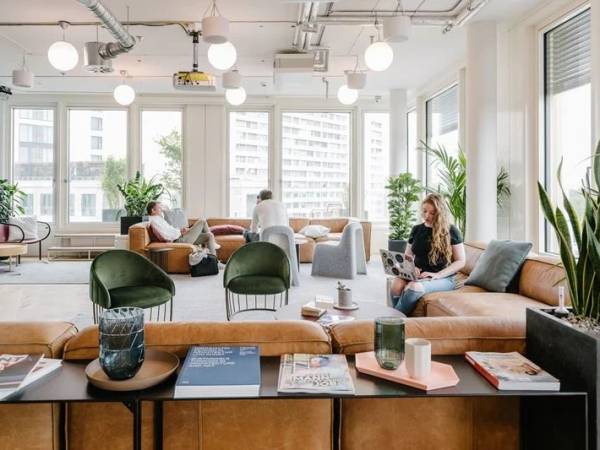 Moderne flexible Büros & Coworking am Ku'damm in Berlin-Charlottenburg — Bild 2