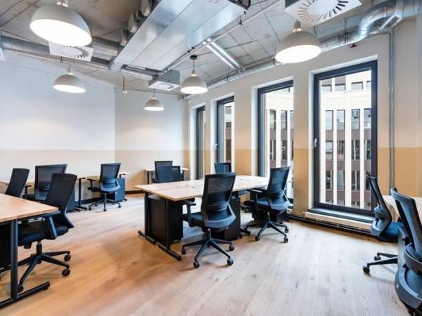 Erstklassiger Coworking Space & Büros in Berlin-Friedrichshain-Kreuzbe — Bild 1