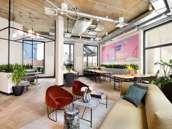 Erstklassiger Coworking Space & Büros in Berlin-Friedrichshain-Kreuzbe — Bild 4